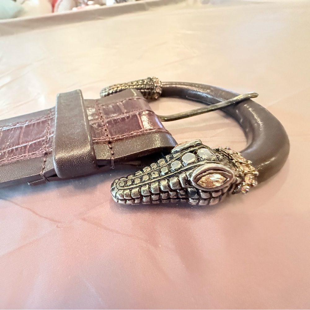 Carlisle Brown Croc/Leather Belt with Alligator Buckle Size Medium MSRP $348 - Picture 4 of 10